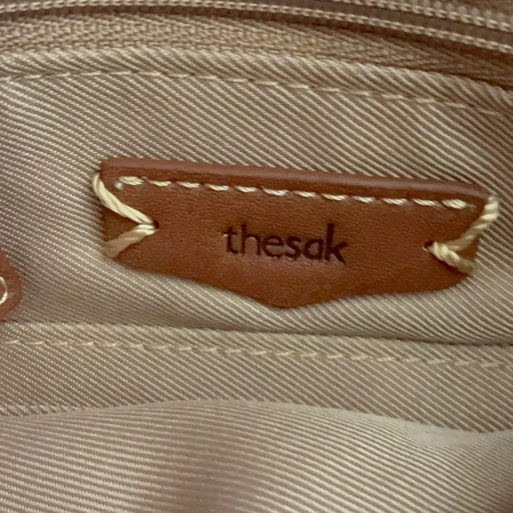 The Sak sak loyola